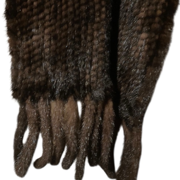 Knitted Genuine Mink Wrap/Scarf With Fringe - Picture 3 of 8